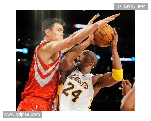 姚明震撼全场的精彩瞬间回顾与传奇篮球生涯的辉煌时刻