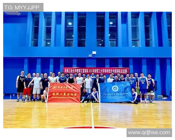 篮球明星如何在赛场外建立友谊与人际关系的独特方式探讨